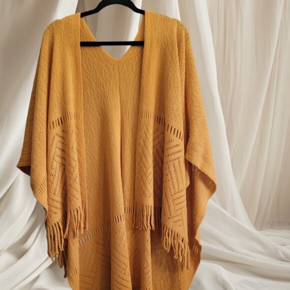 Elegant Herringbone Whisper Shawl Ruana Wrap - Picture 1 of 5